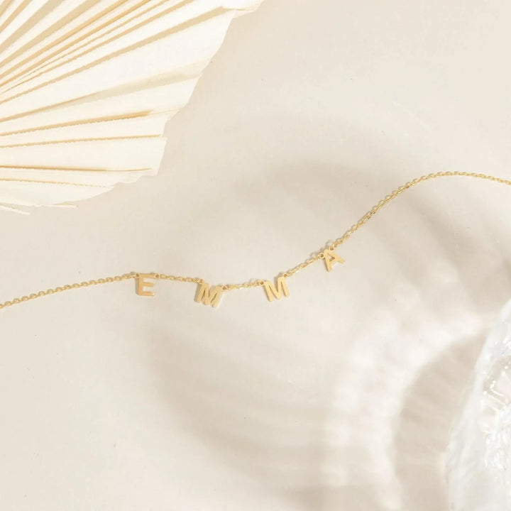 INITIAL NECKLACE