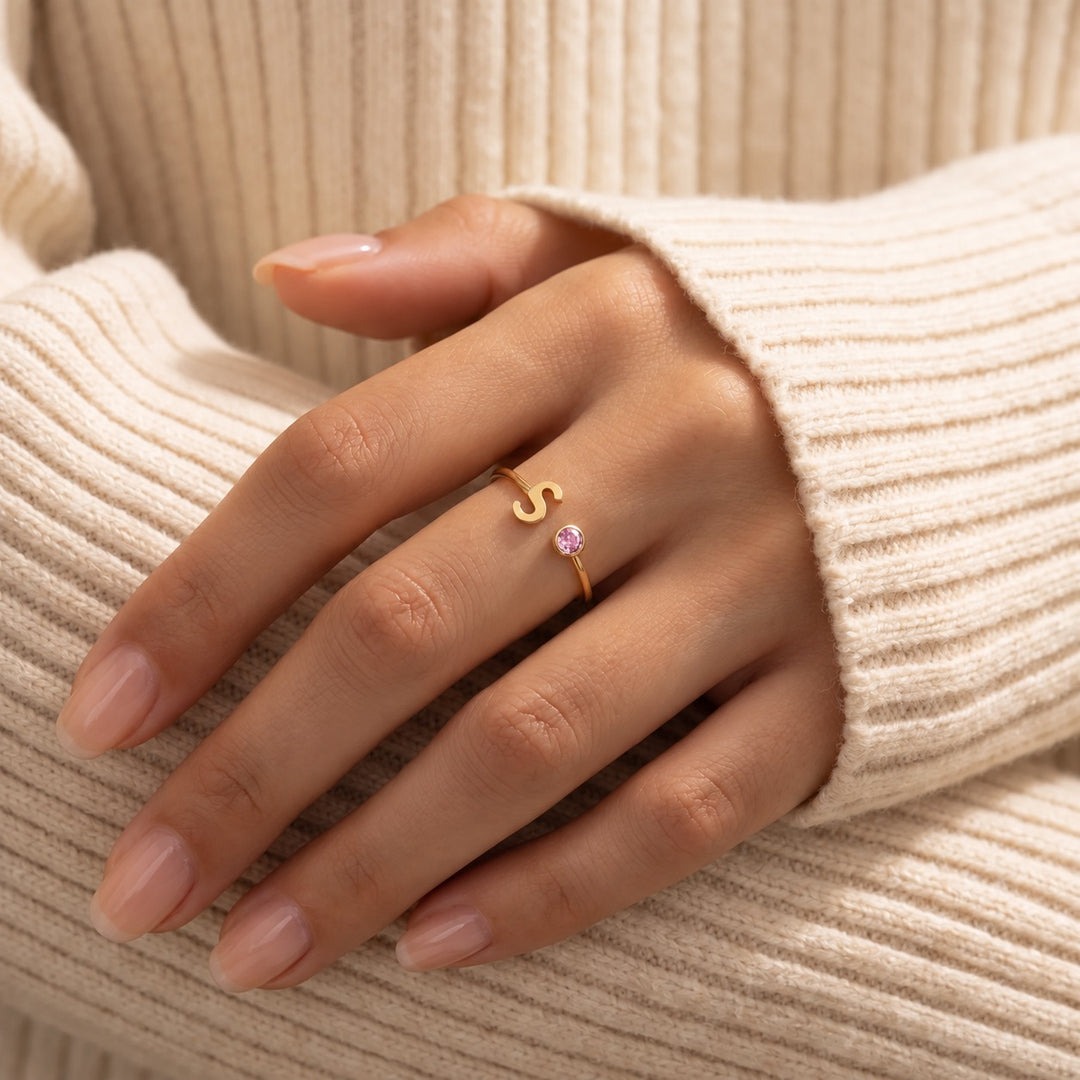 BAGUE PERSONNALISÉE AVEC PIERRE DE NAISSANCE