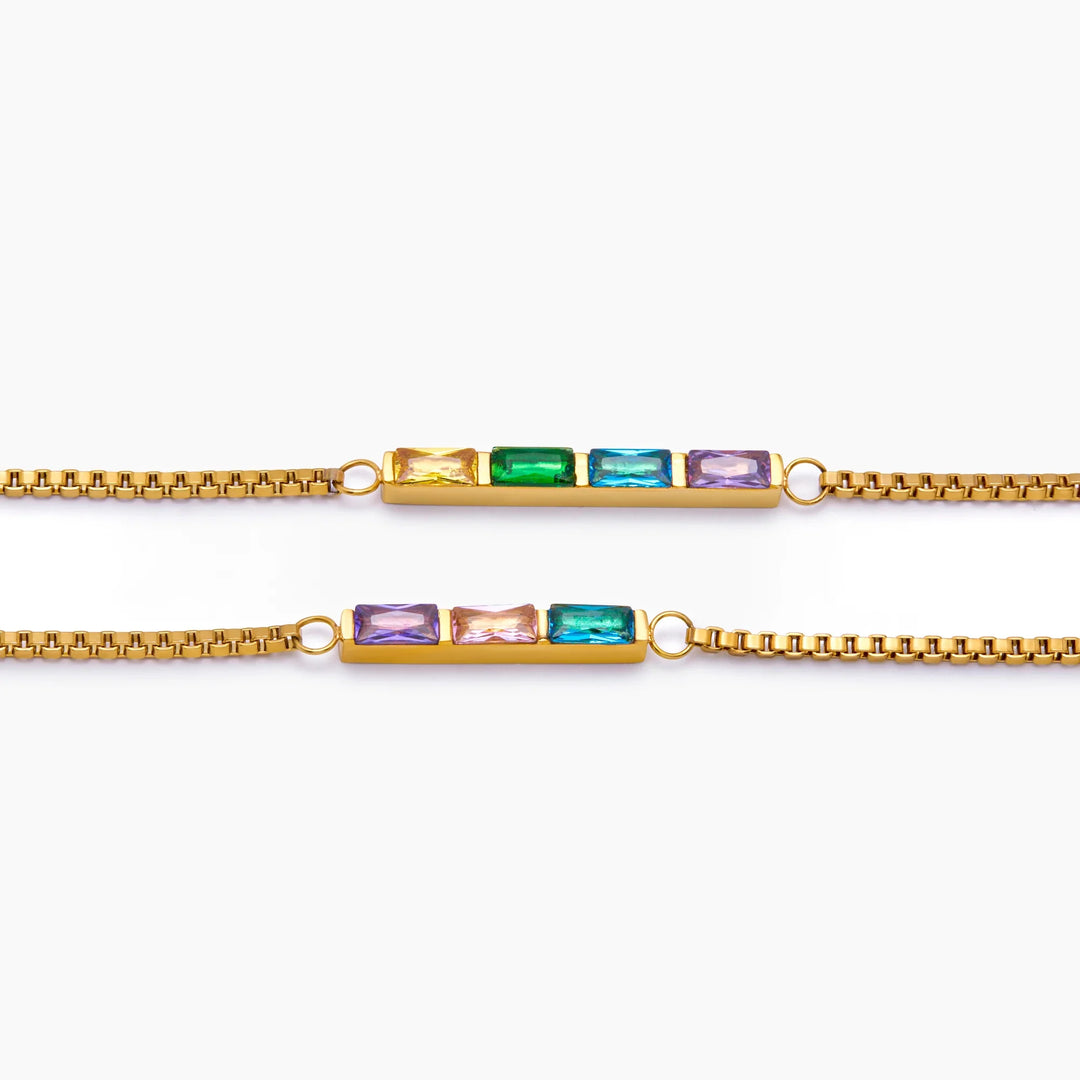 FEINES ARMBAND MIT STABANHÄNGER UND GEBURTSSTEIN