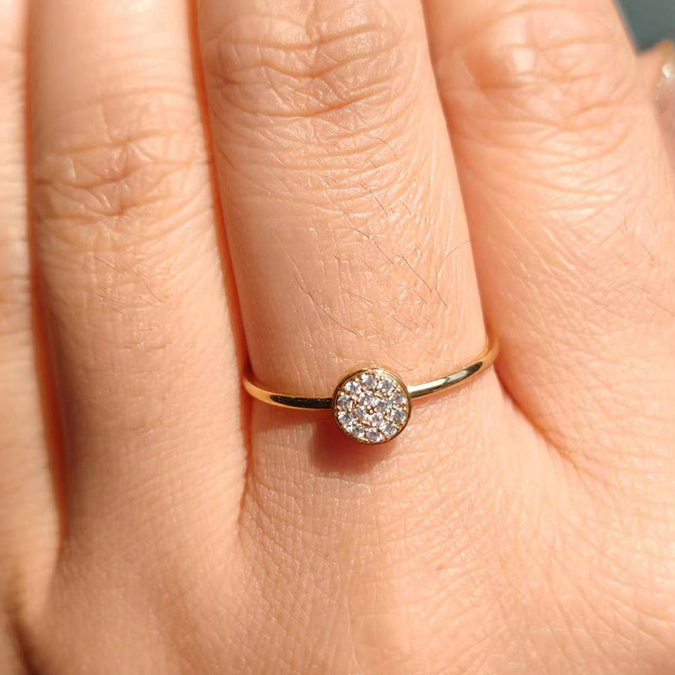 KLASSISCHER RING MIT GEBURTSSTEIN