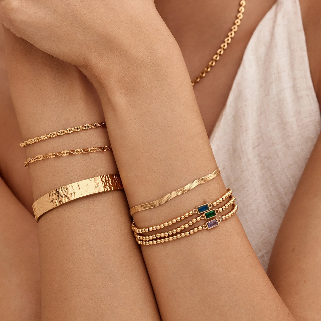 GOLDPERLENARMBAND MIT GEBURTSSTEINEN