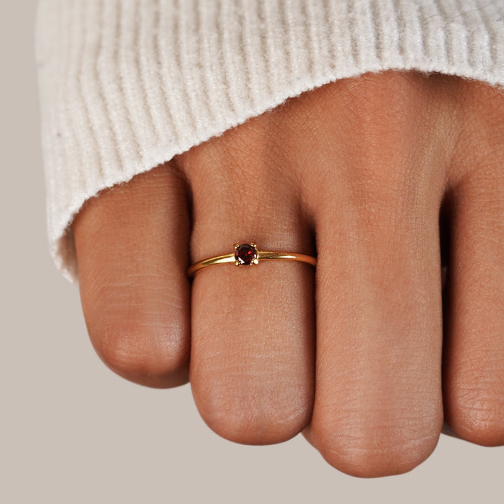 GOLDRINGE MIT GEBURTSSTEIN
